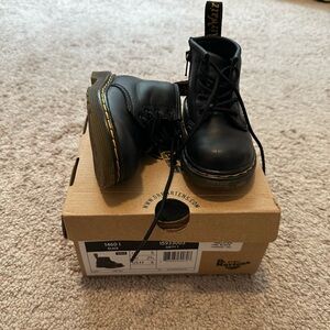 Dr. Martens Black Leather Ankle Boots 6c